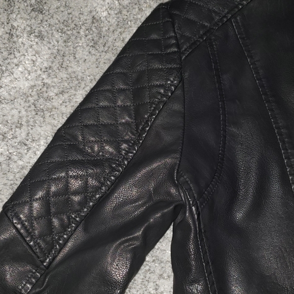 JACKET - Picture 2 of 4